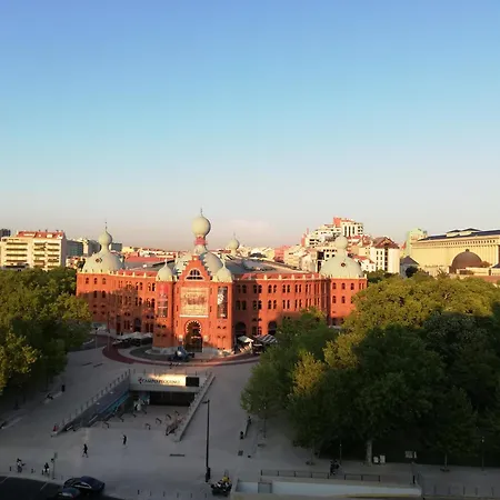 בית הארחה Republica83-lisbonhome ליסבון