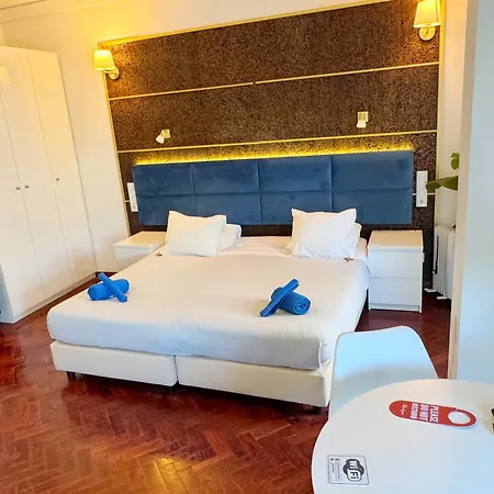 Republica83-lisbonhome 3* ליסבון