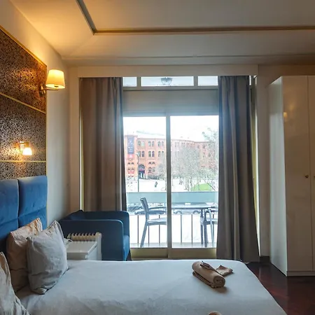 Republica83-lisbonhome Guest house